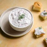 Tzatziki de radis : recette rapide pour un apéritif estival en France