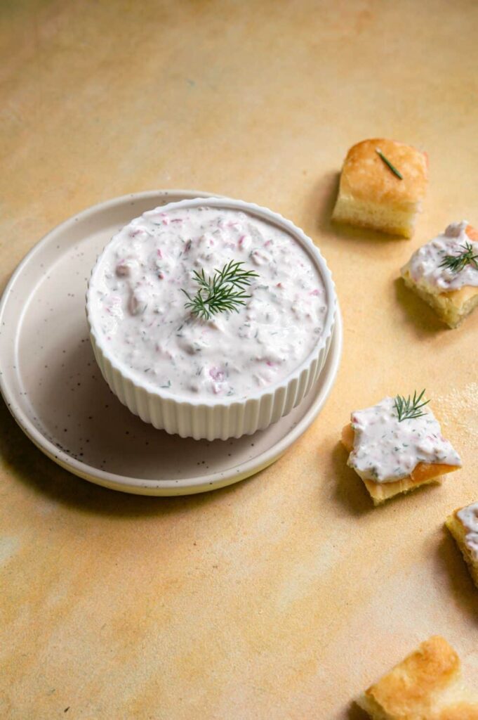 Tzatziki de radis : recette rapide pour un apéritif estival en France