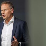 Volkswagen envisage de réduire jusqu&rsquo;à 100 000 postes dans ses opérations mondiales.