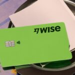 Wise chute en Bourse suite à une enquête pour blanchiment en Belgique.