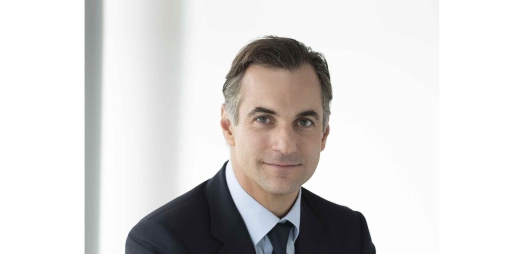Nicolas Namias reconduit à la direction de BPCE pour une nouvelle période de leadership.