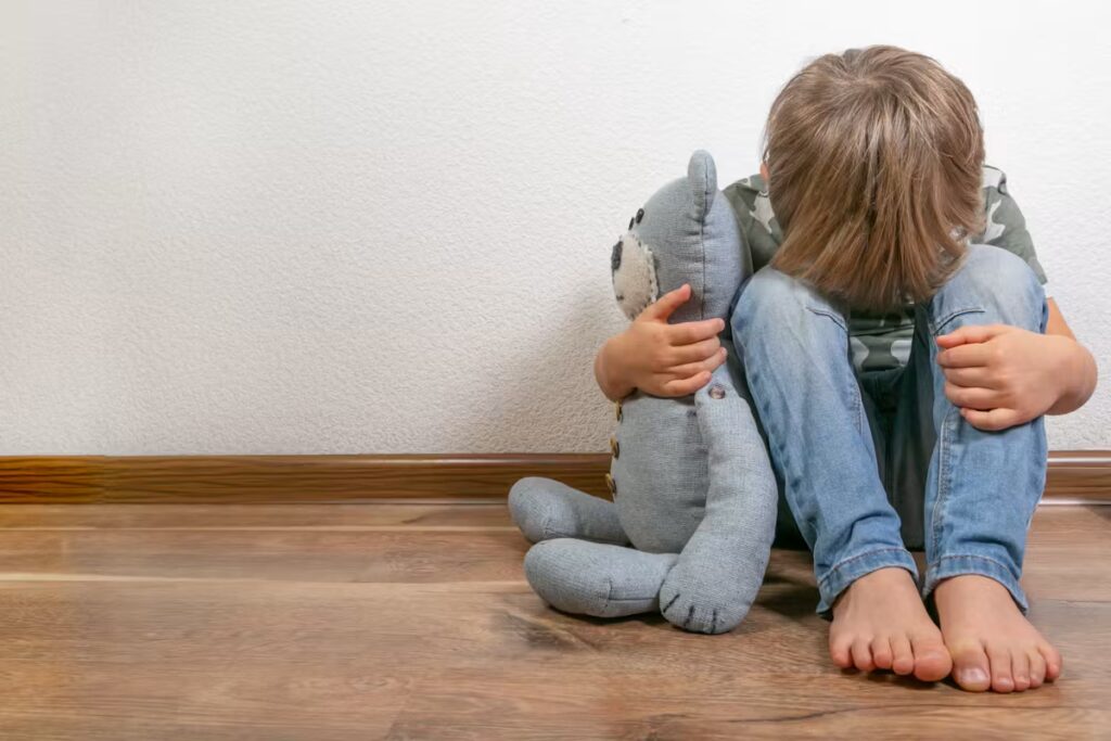 Loi intégrale sur les violences sexuelles : mesures pour protéger femmes et enfants en France.