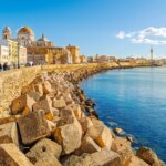 Cadix : huit sites historiques et culturels à visiter dans la ville portuaire espagnole