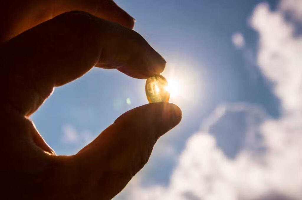 Carence en vitamine D : l’ensoleillement estival insuffisant pour certains groupes à risque.