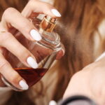 Quatre parfums de niche reconnus parmi les meilleurs par des experts du secteur.