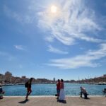 Canicule et alerte pollution à Marseille : accès gratuit aux transports et piscines.
