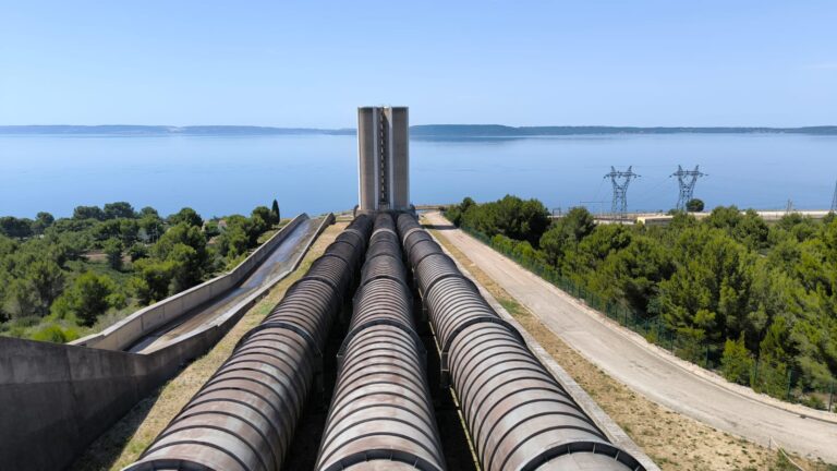 EDF lance une campagne de communication pour améliorer l’image de sa centrale à Saint-Chamas.
