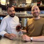 Paris 17e : Le bistrot Janine attire de nouveaux clients avec ses ronds de serviette personnalisés.