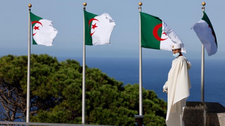 Algérie et Mali annoncent le retour de leurs ambassadeurs après un dégel diplomatique