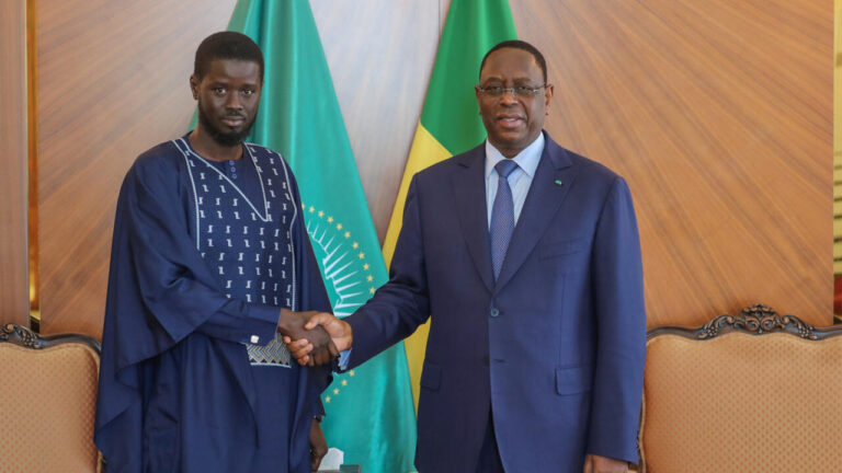Diomaye Faye soutient Macky Sall pour la direction de l’ONU, évoquant une coalition politique.