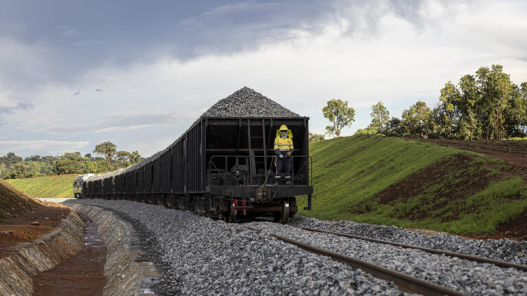 Guinée : lancement des premiers trains de voyageurs sur le Trans-guinéen en 2027