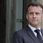 Emmanuel Macron rend hommage au capitaine Dreyfus et aux dreyfusards en France.