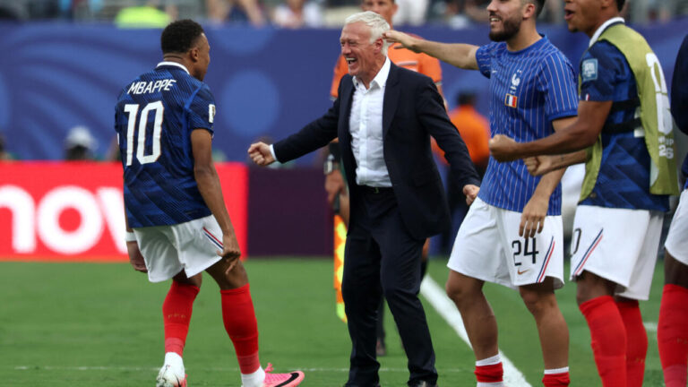 Mondial 2026 : la France bat la Suède et se qualifie pour les 8es de finale contre le Paraguay.