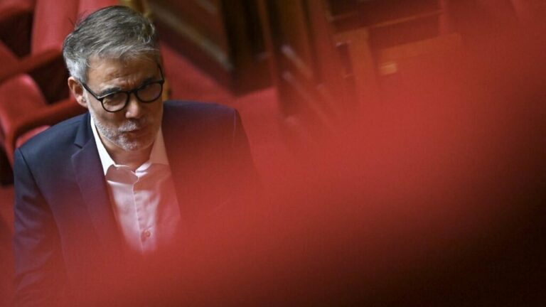 Présidentielle 2027 : les socialistes choisissent une primaire fermée et écartent Olivier Faure.
