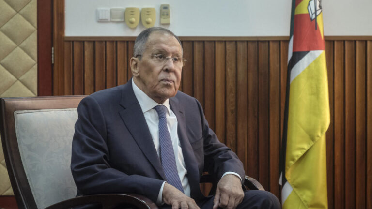 Silences et démentis après accusations russes contre l’Ukraine en RDC