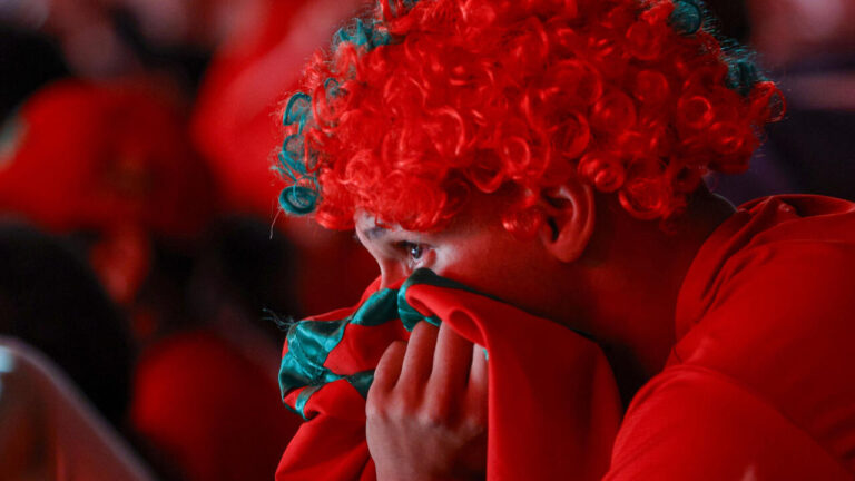 Défaite des Lions face à la France : des supporters marocains expriment leur fair-play.
