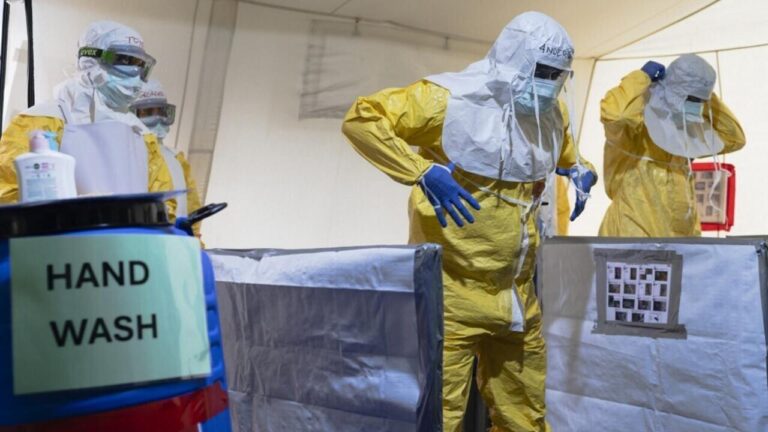 Ebola en RDC : quatre malades de l’Ituri atteignent Kisangani sans détection.