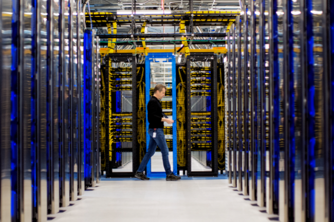 AWS et Microsoft renforcent leur présence sur le marché des intégrateurs en France.