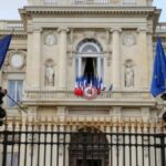 Quai d&rsquo;Orsay clarifie sa position sur les visas pour les ressortissants algériens après la polémique.