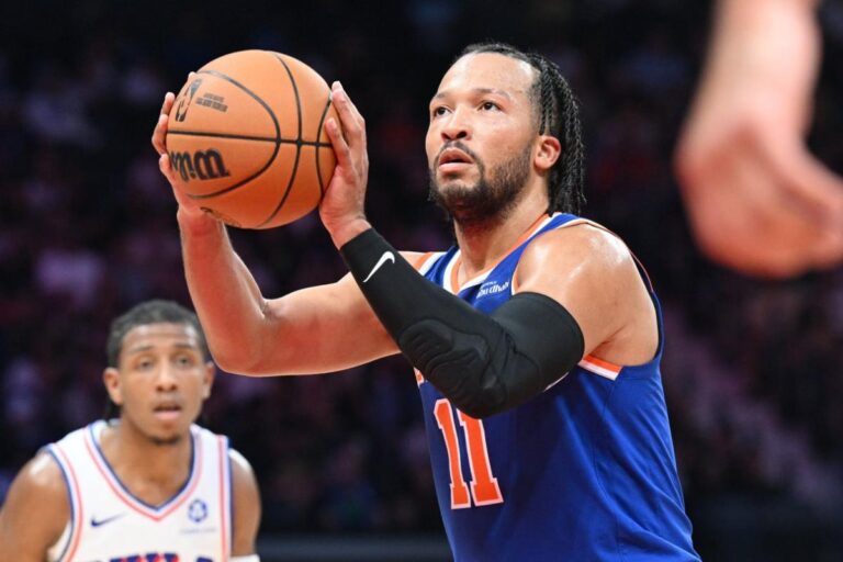 Jalen Brunson, MVP de la finale NBA, subira une opération du poignet gauche.