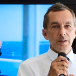 Pierre-Olivier Costa, président du Mucem, suspendu suite à une enquête pour harcèlement.
