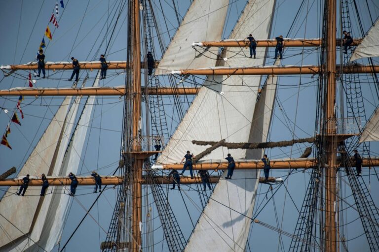 Le monde en images : événements marquants de la semaine dans divers secteurs.