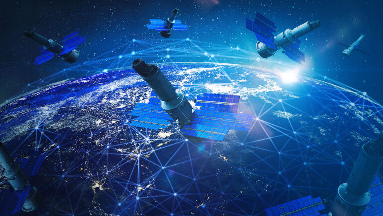 Un satellite de la taille d’une boîte expose des armes nucléaires cachées dans l’espace.