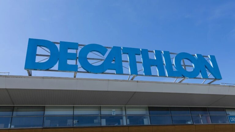 Decathlon présente un maillot de bain amincissant pour toutes les silhouettes cet été.