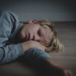 Développement du TSPT-C chez les enfants et adolescents : conséquences sur leur santé mentale.