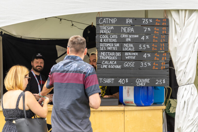 Dix ans de Festival des bières de Laval : une évolution du secteur brassicole local.