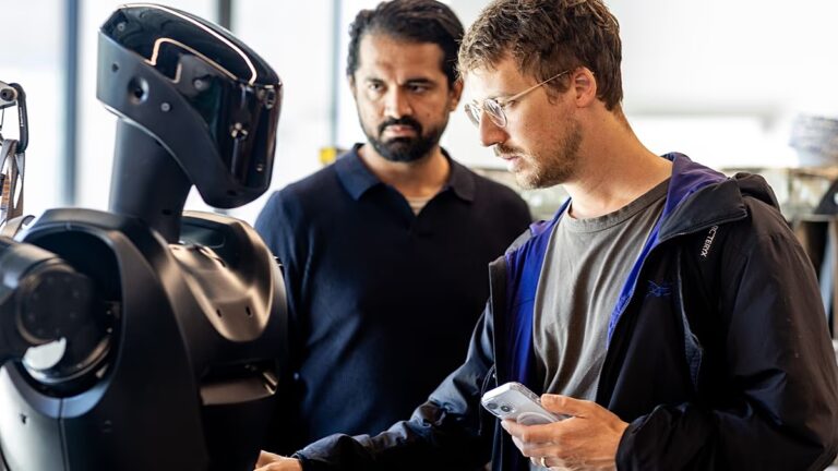 Des robots humanoïdes testés en Ukraine pour des applications militaires, selon une entreprise.