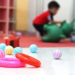 Douze enfants, dont des bébés, retrouvés dans une voiture : deux assistantes maternelles en cause.