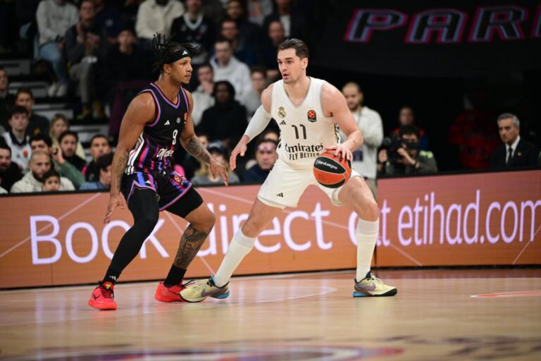 Mario Hezonja signe avec les Cleveland Cavaliers et retourne en NBA après une absence.
