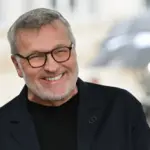 Laurent Ruquier envisage l&rsquo;acquisition d&rsquo;un théâtre à Lyon pour diversifier ses activités.