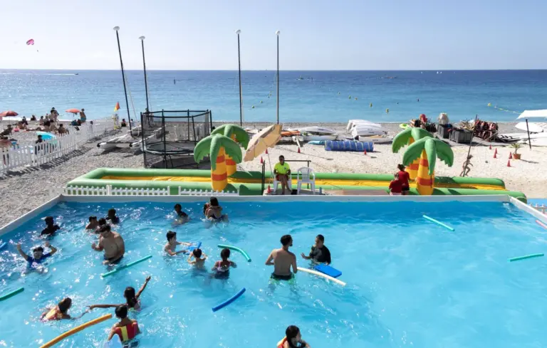 Canicule : Plus de 270 décès par noyade en France, les accidents de piscine doublent.