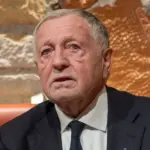 A Lyon, Aulas critique ses anciens alliés de la droite sur des tensions politiques.