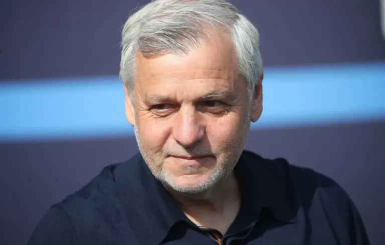 Bruno Genesio nommé entraîneur de l’OM, remplace Habib Beye en Ligue 1.