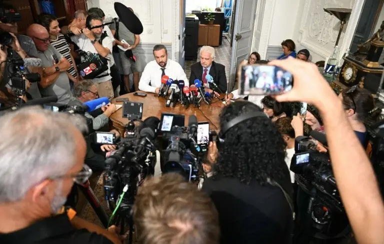 Cédric Jubillar nie avoir voulu tuer son épouse, affirme son avocat.