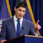 États-Unis : La Fed maintient ses taux face à l&rsquo;inflation, Trump critique la décision.