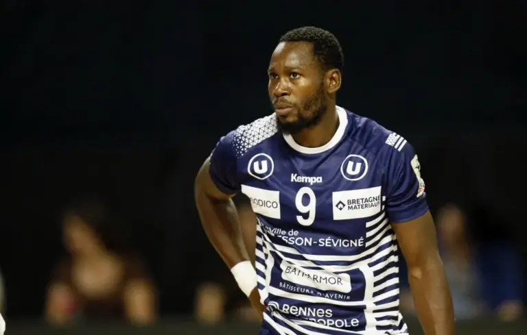 Rennes : Un joueur de handball mis à pied après sa mise en examen pour viol et violences.