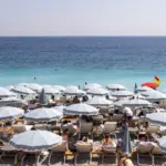 Discrimination ou racisme en vacances : partagez votre expérience avec notre enquête.