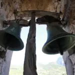 Rhône : Une habitante obtient la réduction du bruit des cloches de son village.