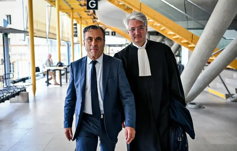 Altercation filmée : le maire d’Arcachon s’explique sur ses paroles en public.