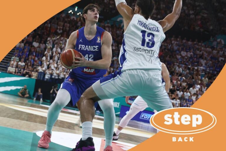 Maxime Raynaud, figure marquante du podcast « Step back », suscite un intérêt croissant.