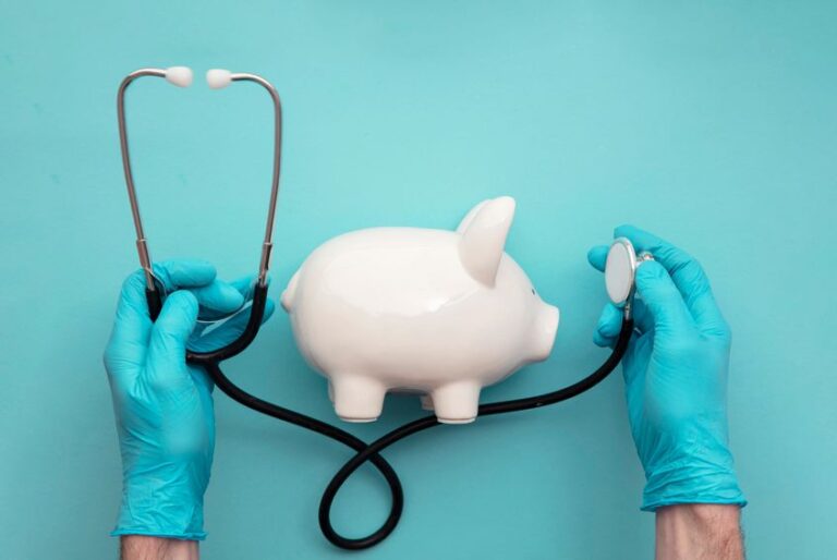 Économie de la Cnam : propositions pour réduire les dépenses de santé en France.
