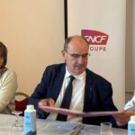 Jean Castex signe une convention à Avignon pour renforcer la sécurité ferroviaire en France.