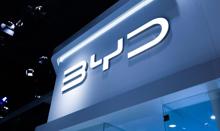 BYD envisage d’établir une usine de production automobile en France.
