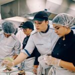 La voie professionnelle en France : un enjeu pour l’emploi des jeunes diplômés.
