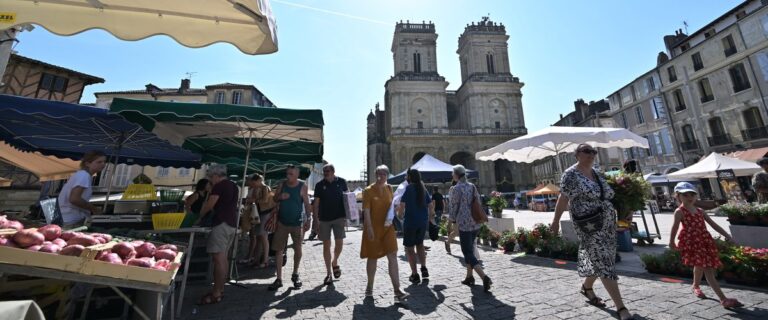 Canicule : Météo-France place sept départements du Sud en vigilance orange avec des températures atteignant 40 °C