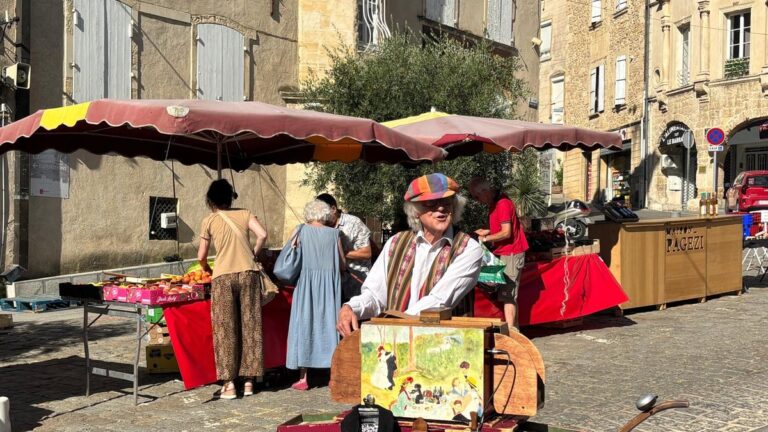 Bagnols-sur-Cèze : quinze exposants au marché estival présentent des produits variés.